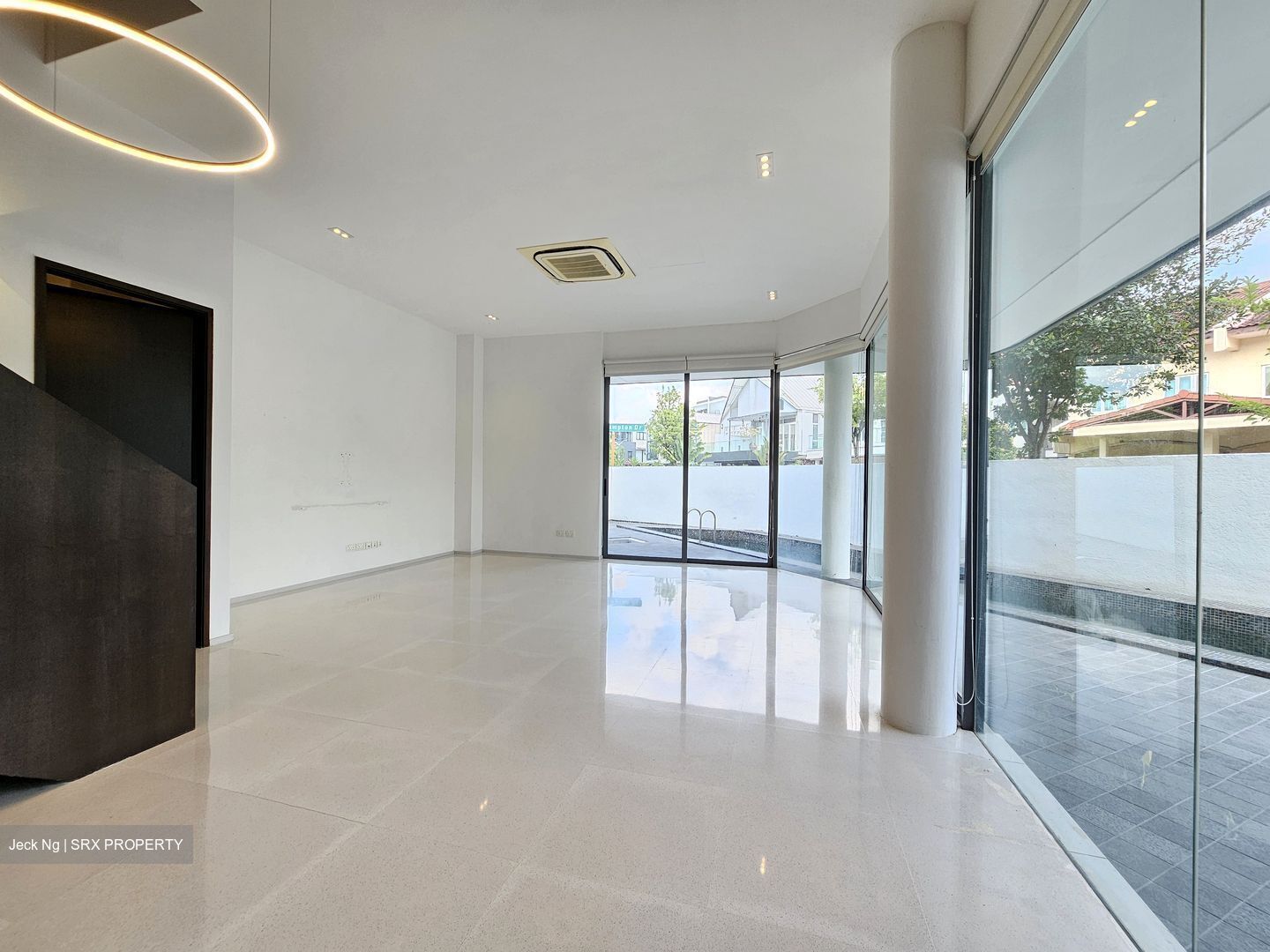 Serangoon Garden Estate (D19), Terrace #592965821